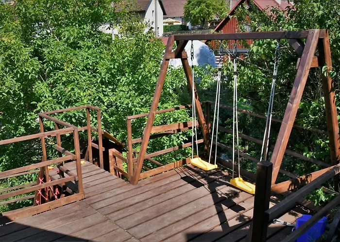 Chaloupka U Lišáka Snezne (Hradec Kralove)