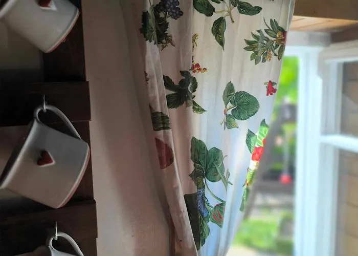 Chaloupka U Lišáka * Snezne (Hradec Kralove)